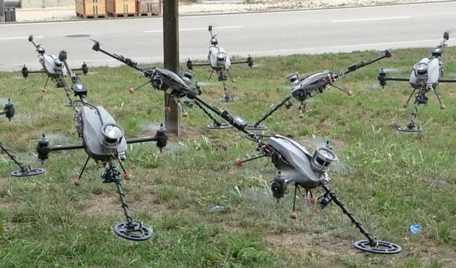 Drone metal detectors